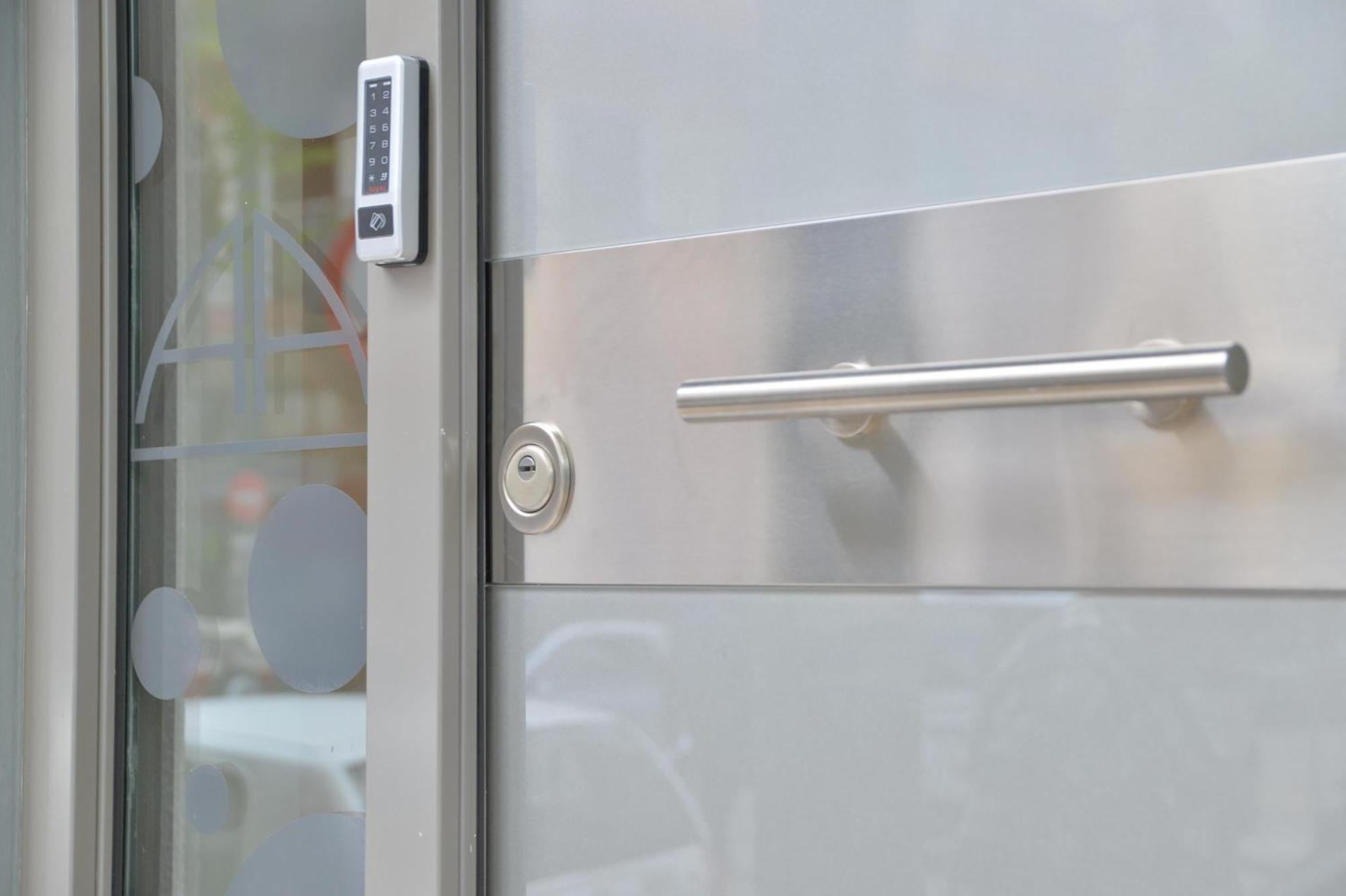 Alekos Apartments 2 Netflix, Self Check-In Athena Bagian luar foto